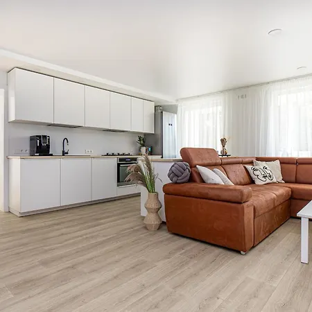 Apartment Wonderful Place To - *